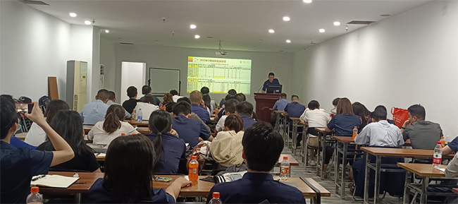 華美樂開門紅表彰大會(huì)暨五一大戰(zhàn)啟動(dòng)會(huì)圓滿成功